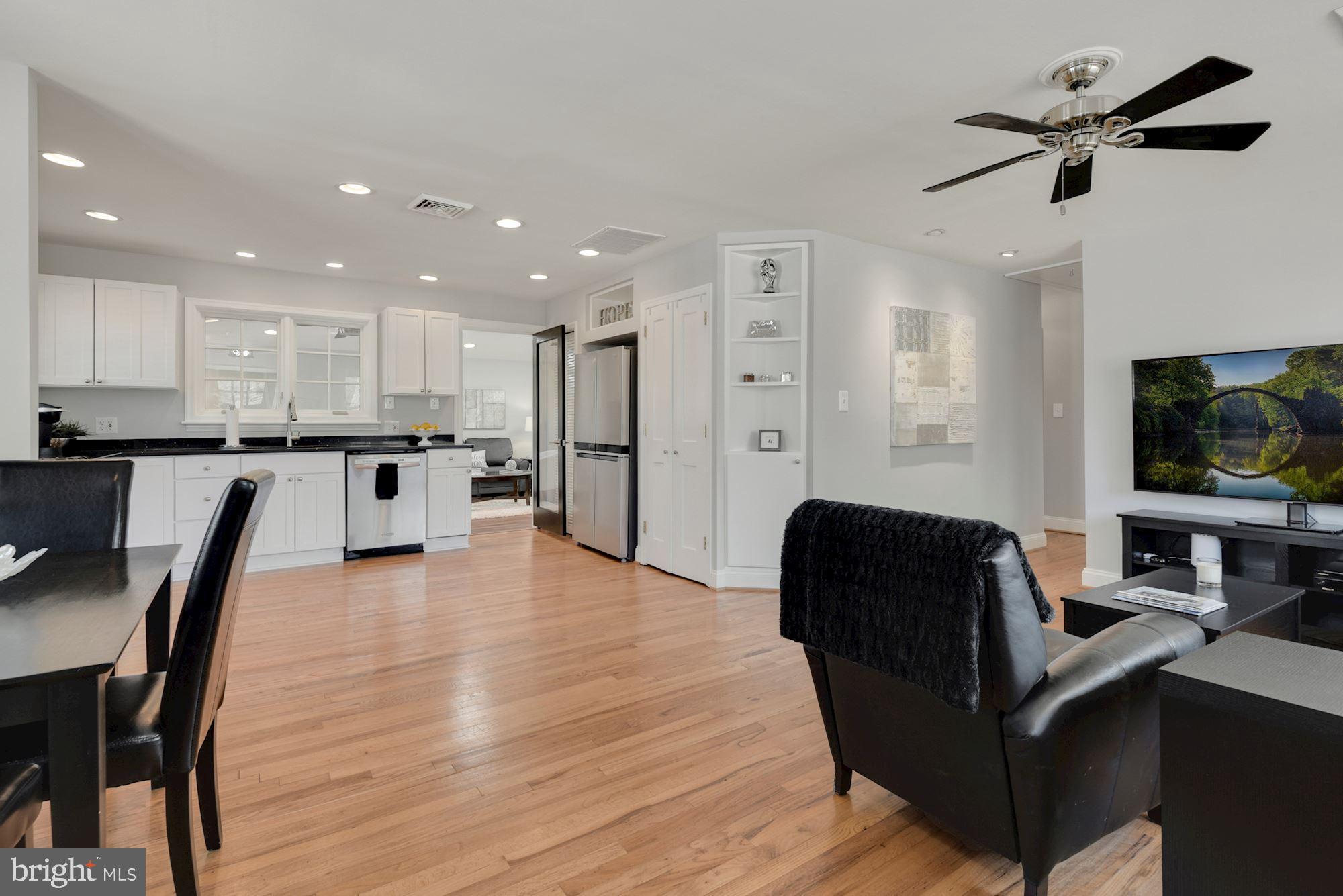 7925 Jackson Road Alexandria, VA 22308 - Photo 9 of 51 Gallery Image 9