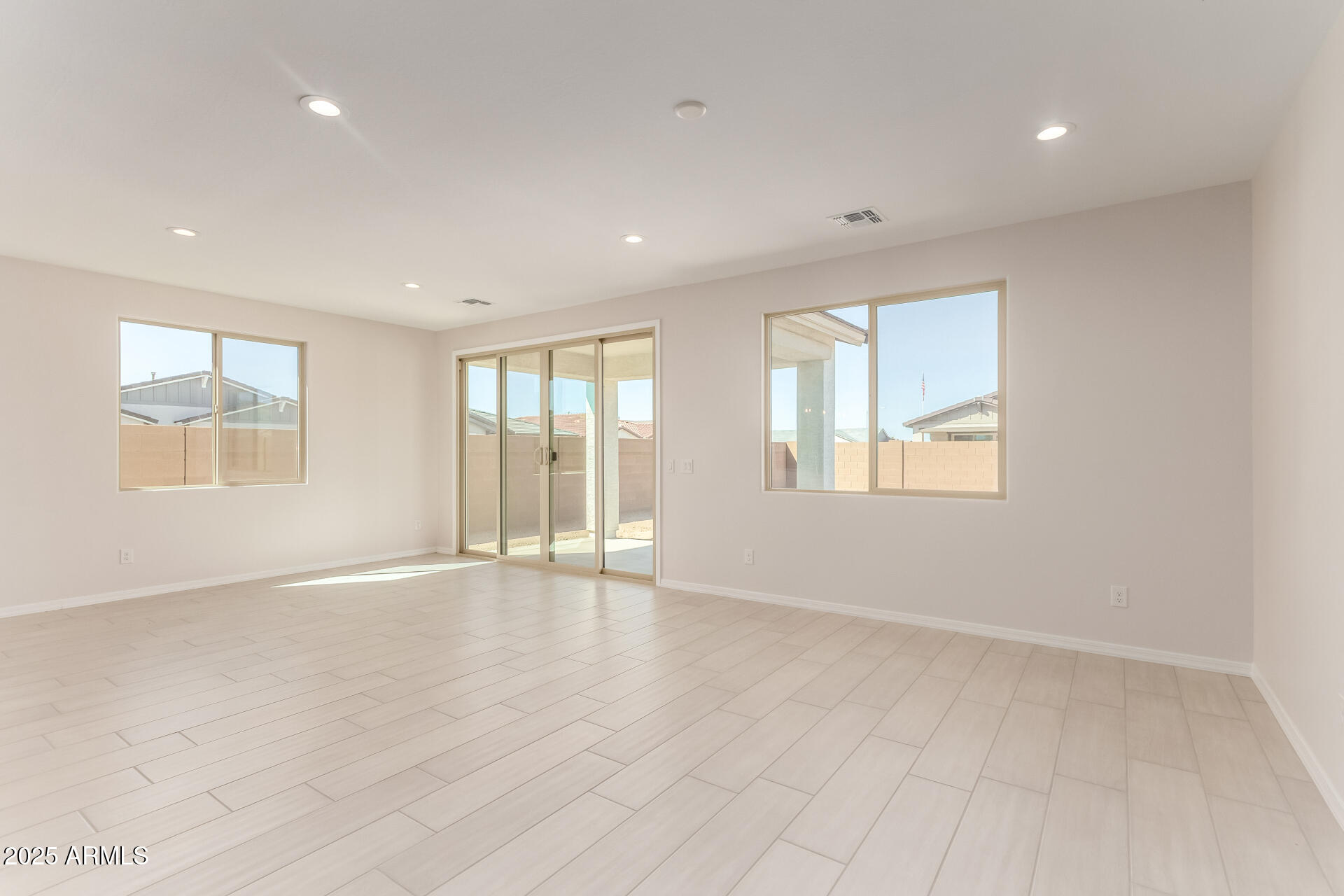 5036 West Roundhouse Road Laveen, AZ 85339 - Photo 10 of 46 09 Roundhouse