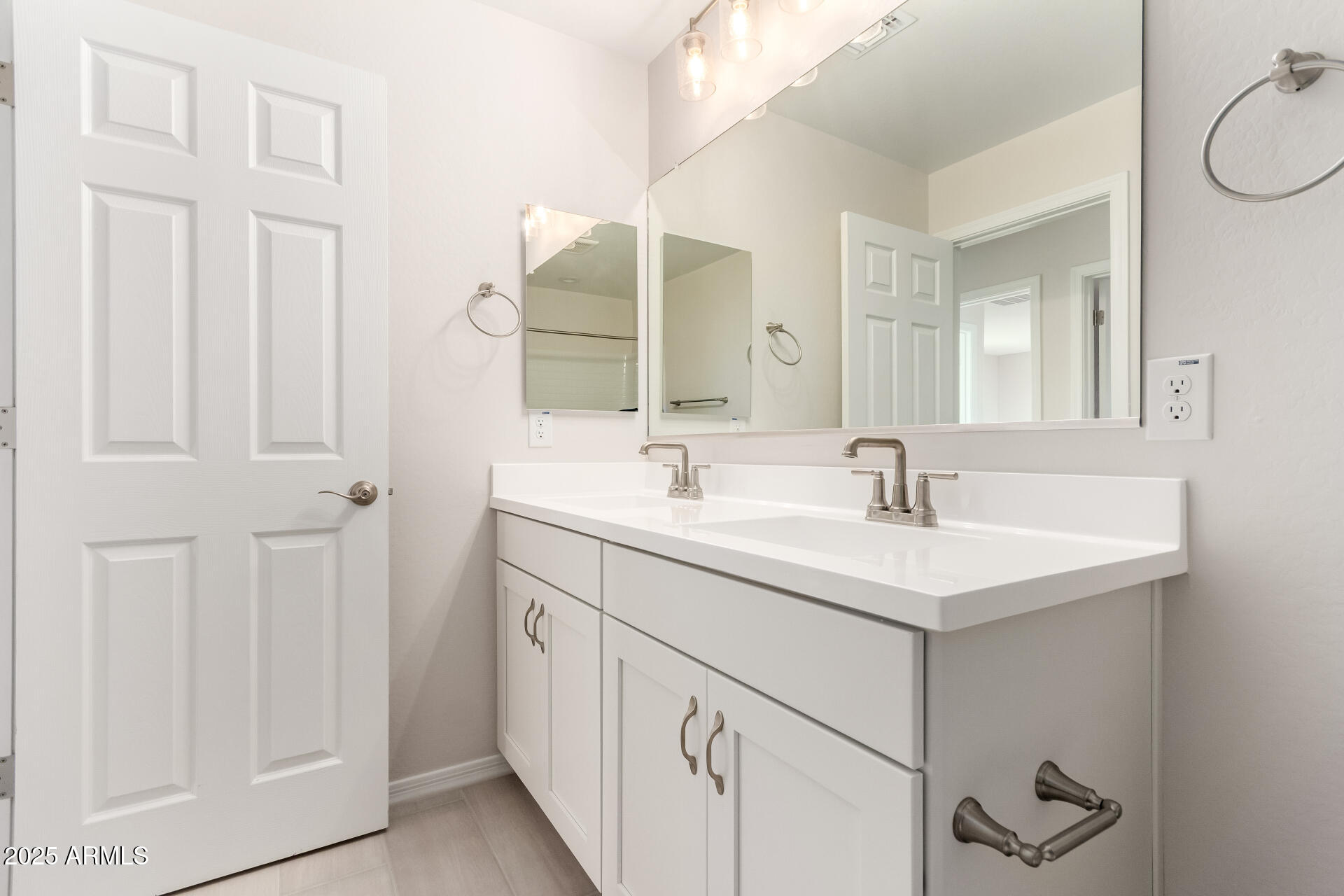 5036 West Roundhouse Road Laveen, AZ 85339 - Photo 28 of 46 33 Roundhouse