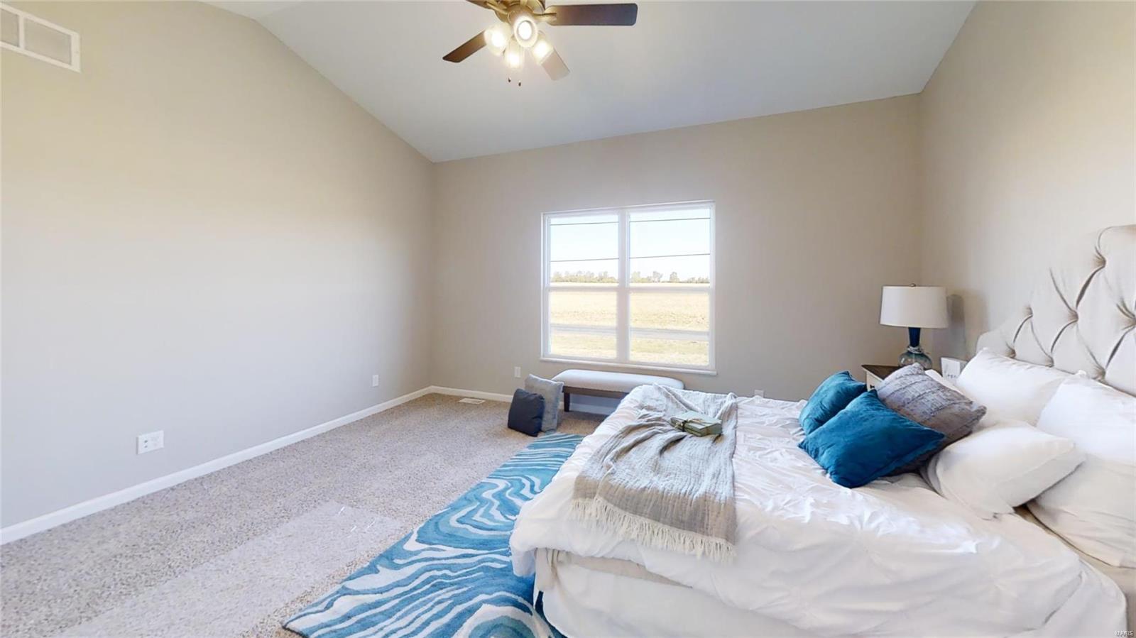 612 Eisenhower Boulevard Troy, IL 62294 - Photo 6 of 20