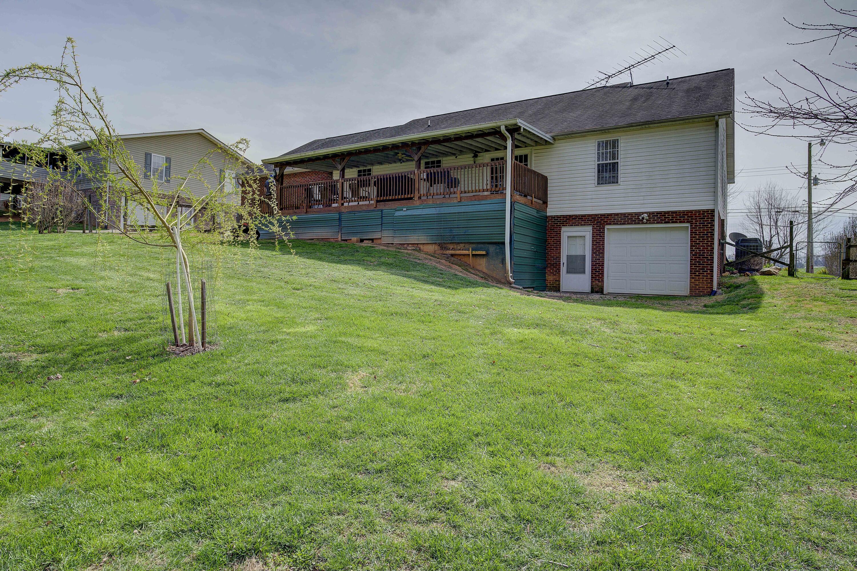 402 Douglas Shed Road Gray, TN 37615 - Photo 8 of 63 Douglas-46