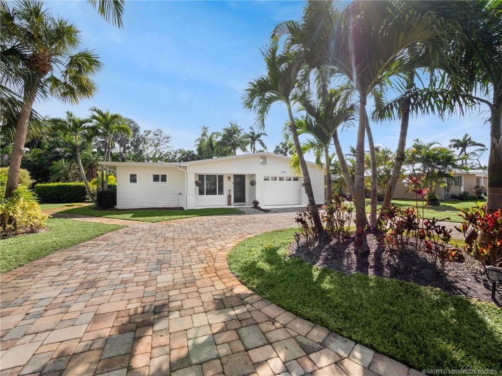 2325 Northwest Fork Road Stuart, FL 34994 - Photo 5 of 27 Gallery Image 5