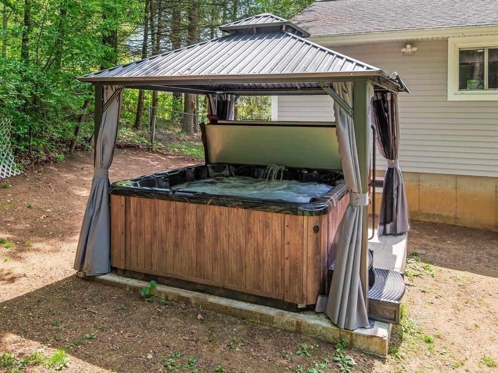 31 Leno Road Holland, MA 01521 - Photo 20 of 30