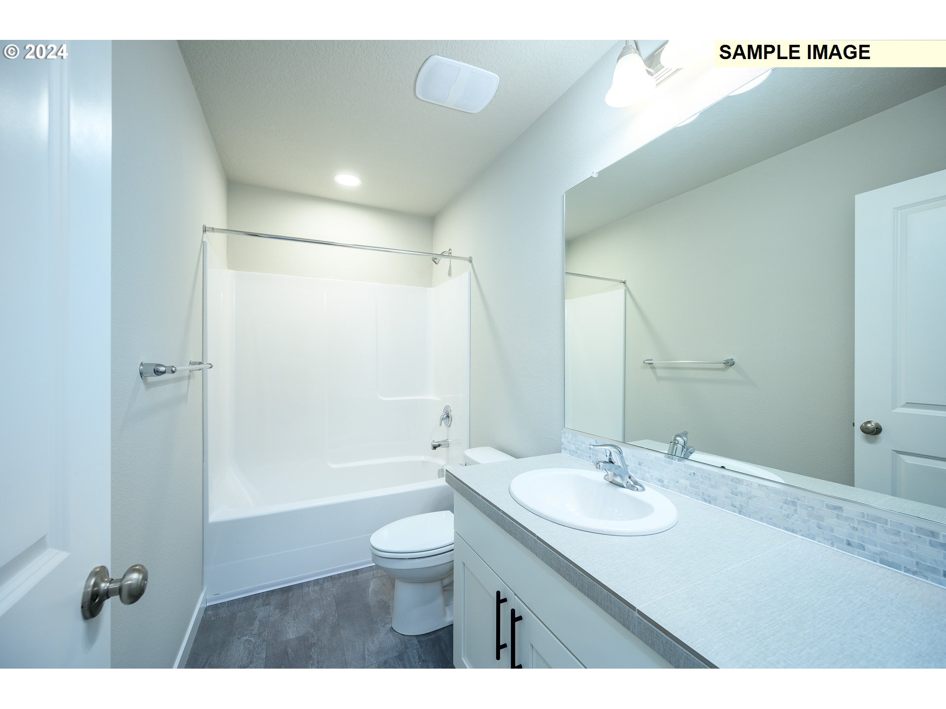 10294 Southeast Heritage Road, Unit 289 Happy Valley, OR 97086 - Photo 18 of 22