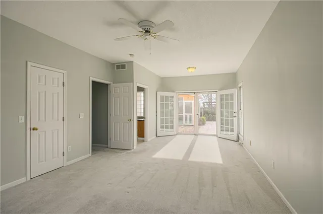 $300,000 | 921 South Denman Avenue, Chanute, KS 66720