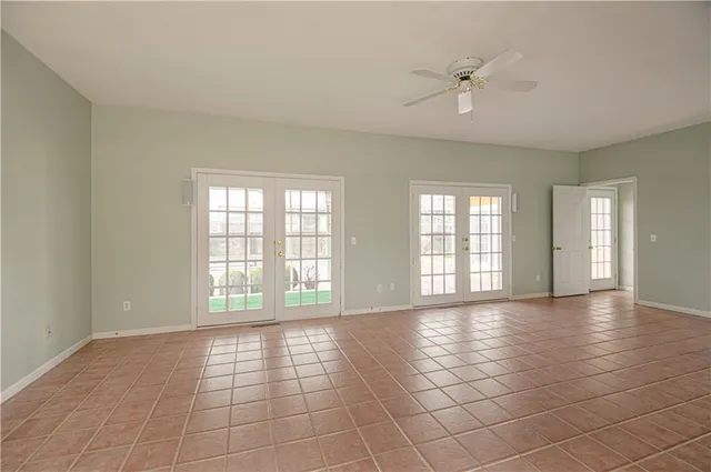 $300,000 | 921 South Denman Avenue, Chanute, KS 66720