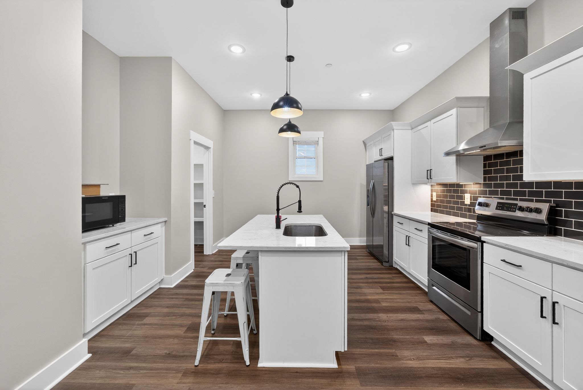 424 Centre Street Pleasant View, TN 37146 - Photo 11 of 36