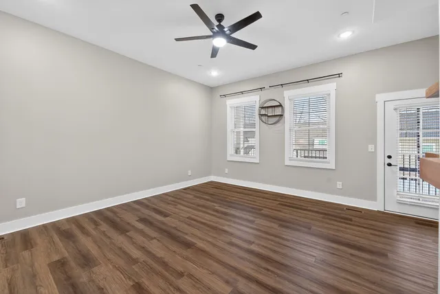 $2,700 | 424 Centre Street, Pleasant View, TN 37146