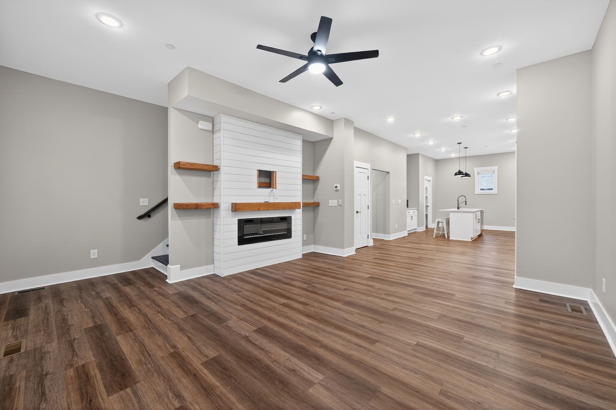 424 Centre Street Pleasant View, TN 37146 - Photo 19 of 36