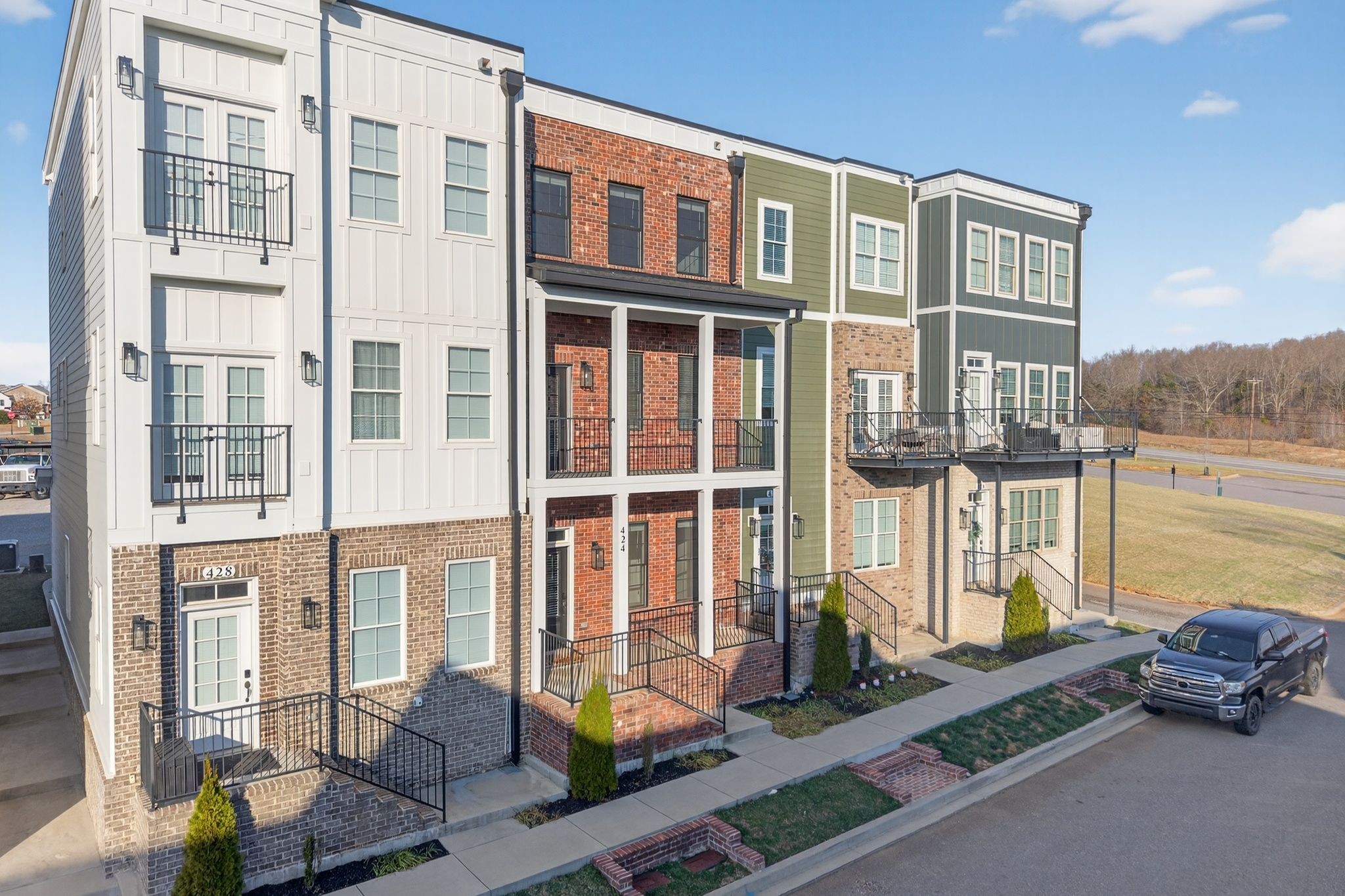 424 Centre Street Pleasant View, TN 37146 - Photo 3 of 36