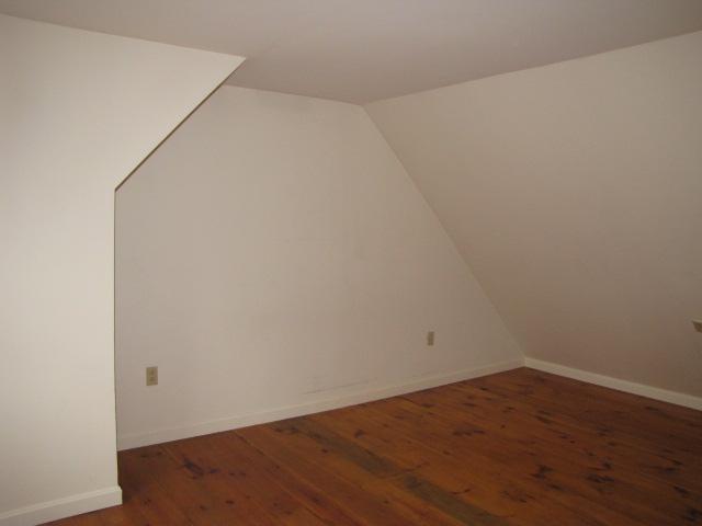 14 Riverview Road Pemaquid, ME 04558 - Photo 17 of 19 Bedroom.