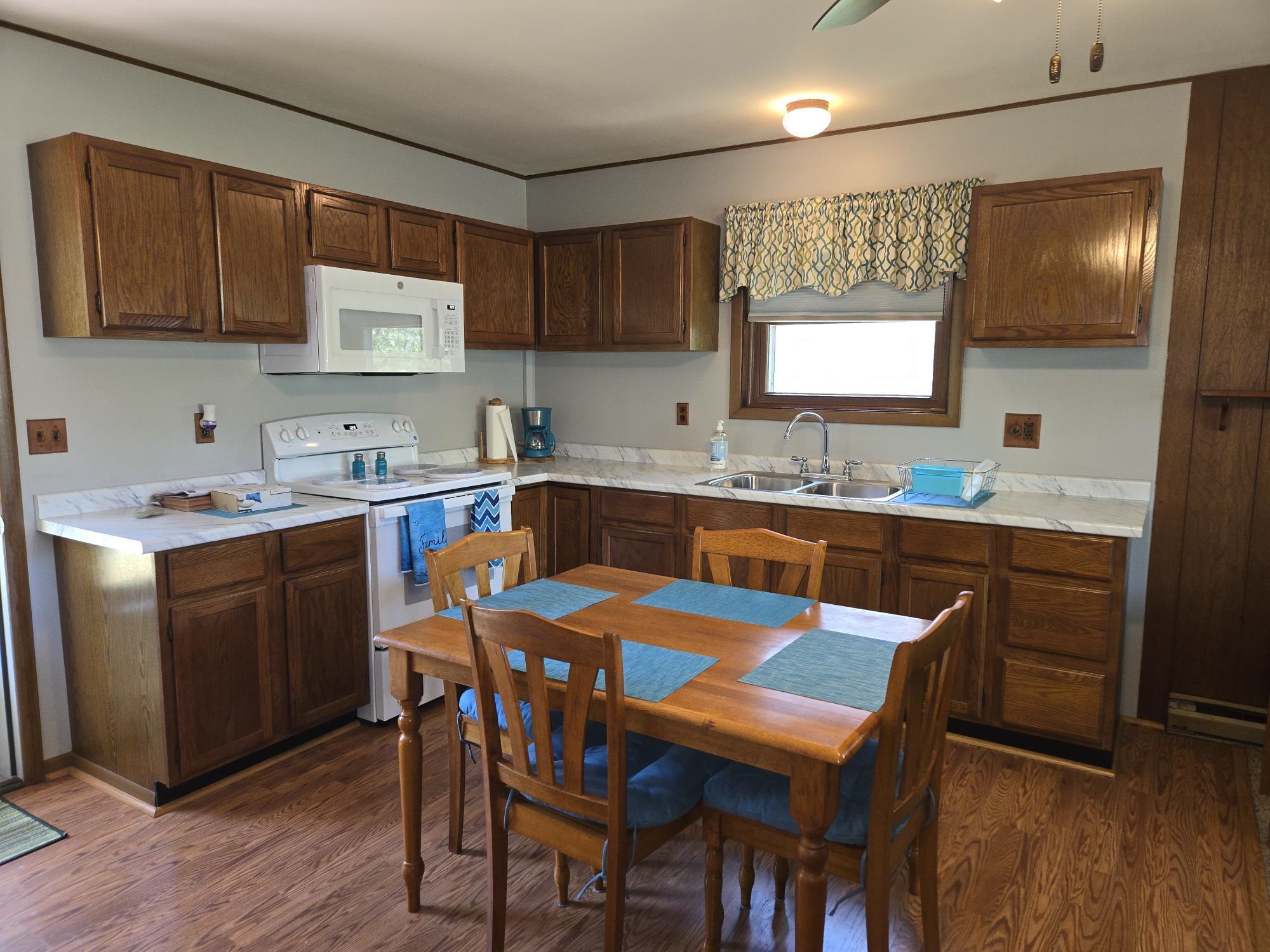 3217 3rd Oxford, WI 53952 - Photo 15 of 36