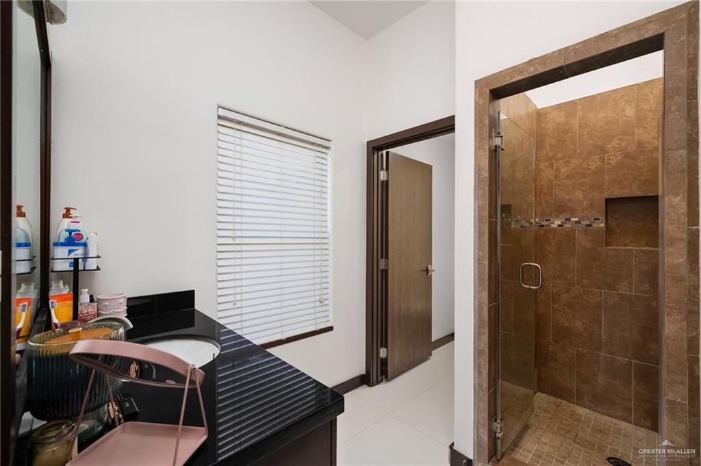914 Rio Grande Drive Mission, TX 78572 - Photo 16 of 27