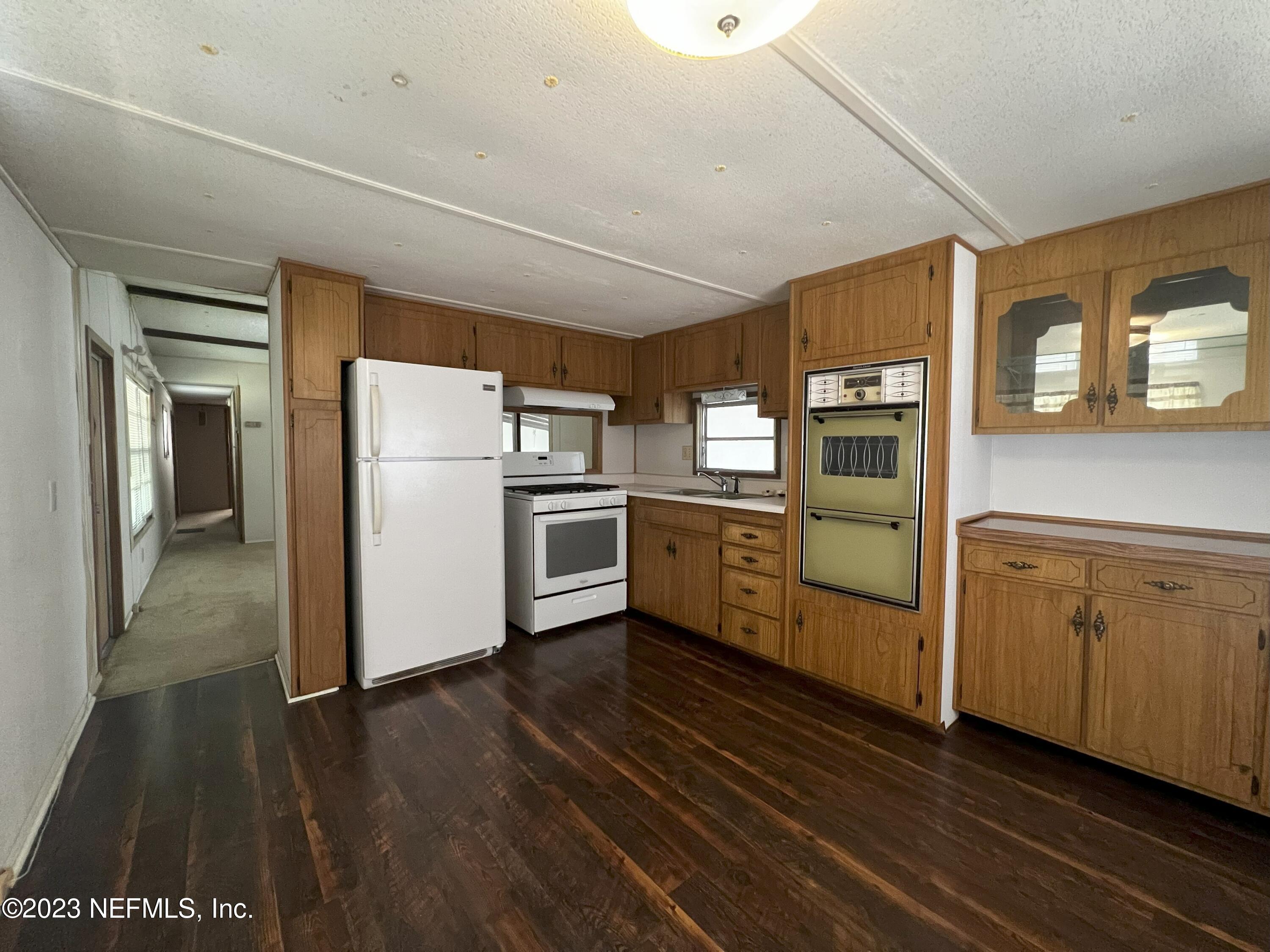 7276 Temple Street Keystone Heights, FL 32656 - Photo 6 of 32 IMG_6187