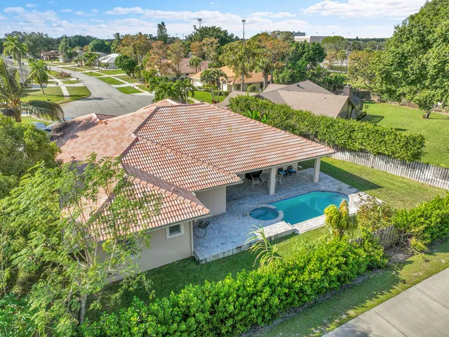 $6,900 | 13620 Folkestone Court, Wellington, FL 33414