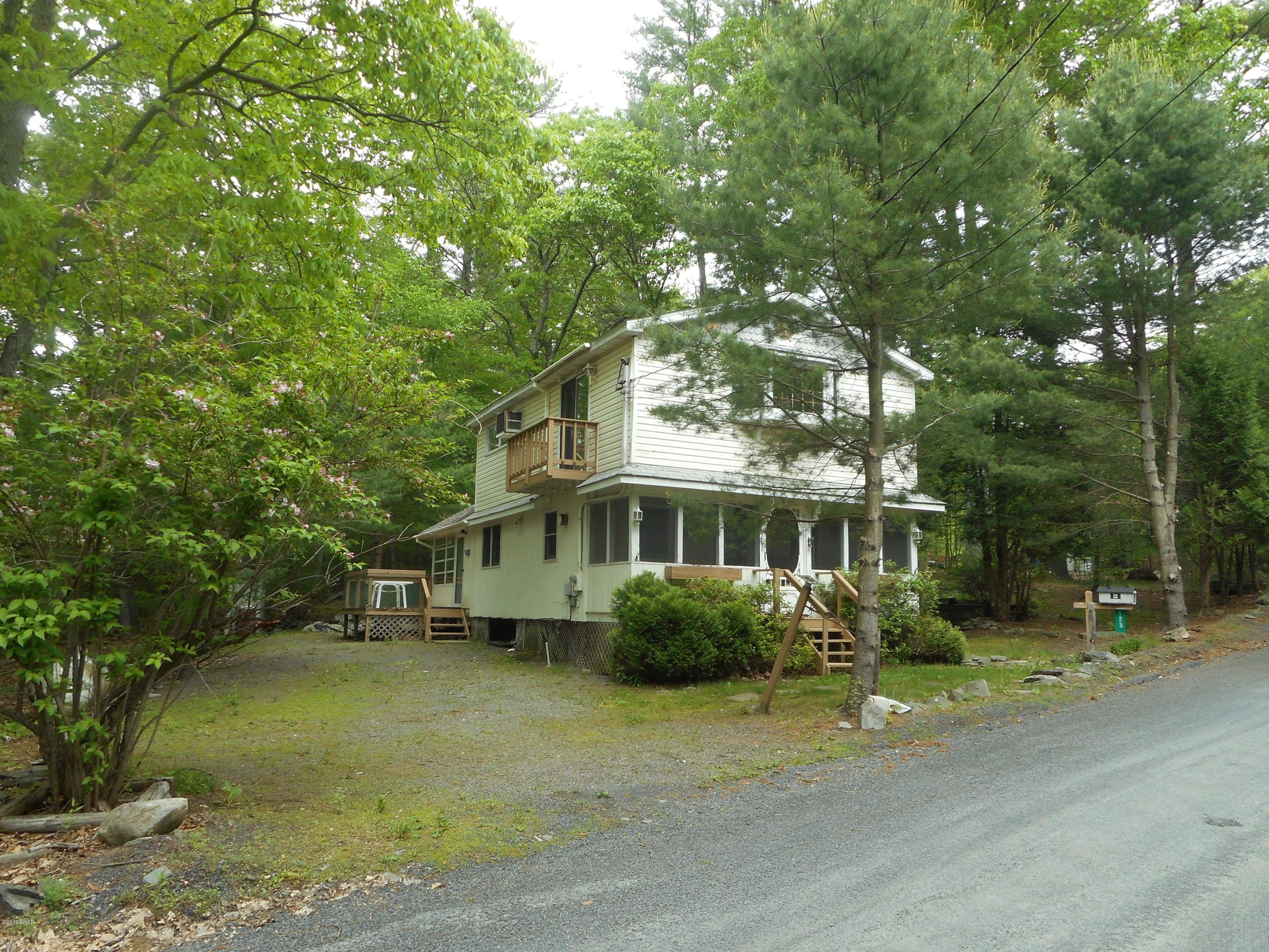 125-127 Kitty Harker Road Dingmans Ferry, PA 18328 - Photo 15 of 16