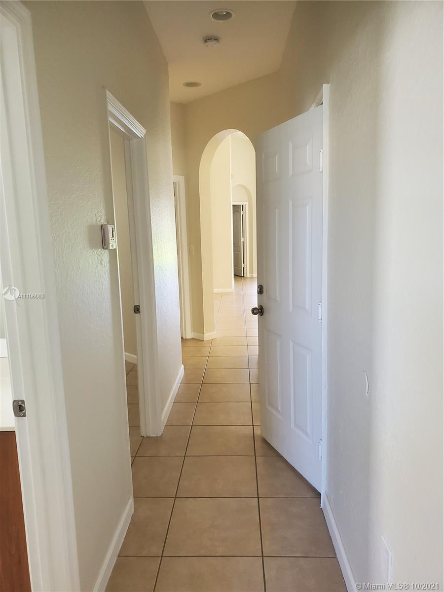 1073 Northeast 40th Road Homestead, FL 33033 - Photo 27 of 27 Gallery Image 27