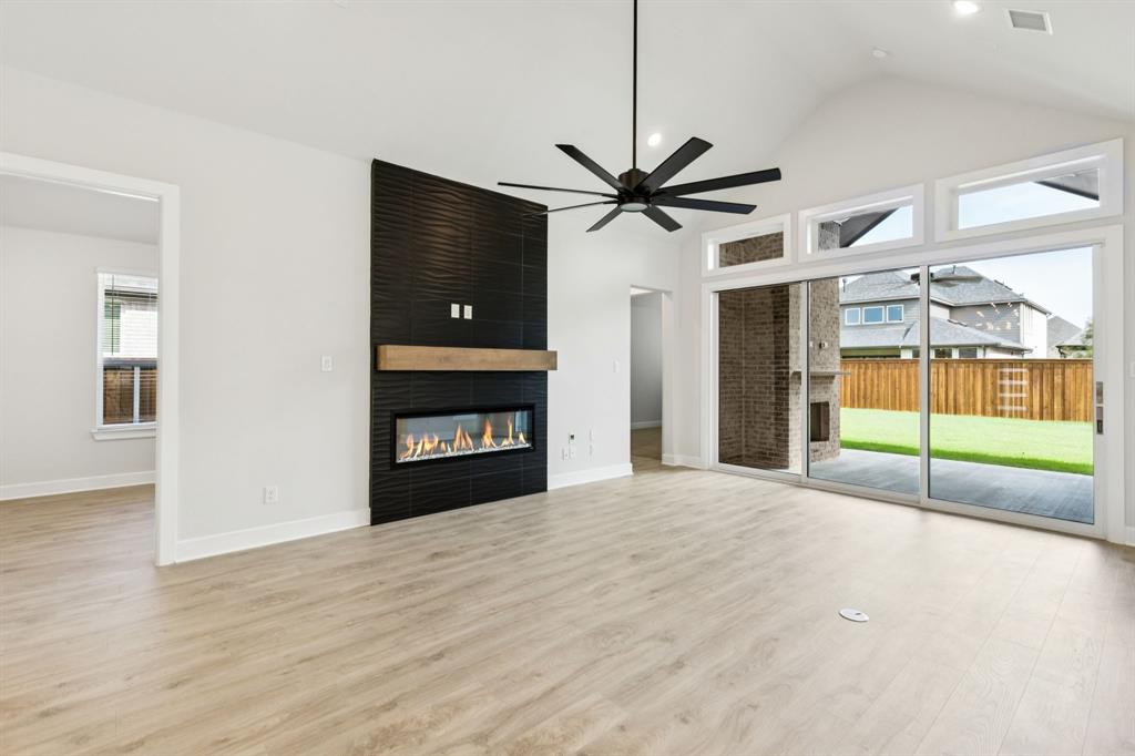 312 Bee Balm Road McKinney, TX 75071 - Photo 4 of 22 312 Bee Balm