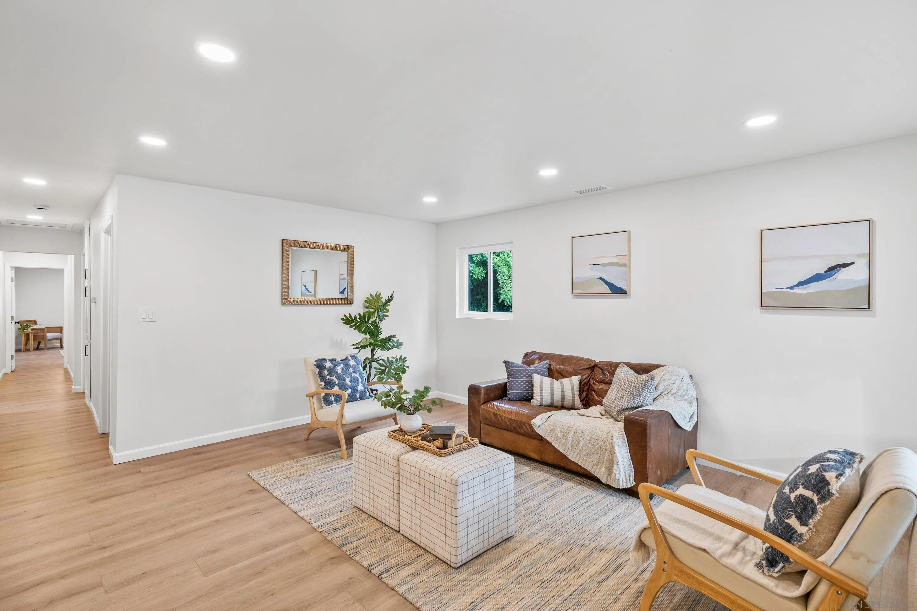 3457 Kenora Drive Spring Valley, CA 91977 - Photo 5 of 26 a living room with furniture