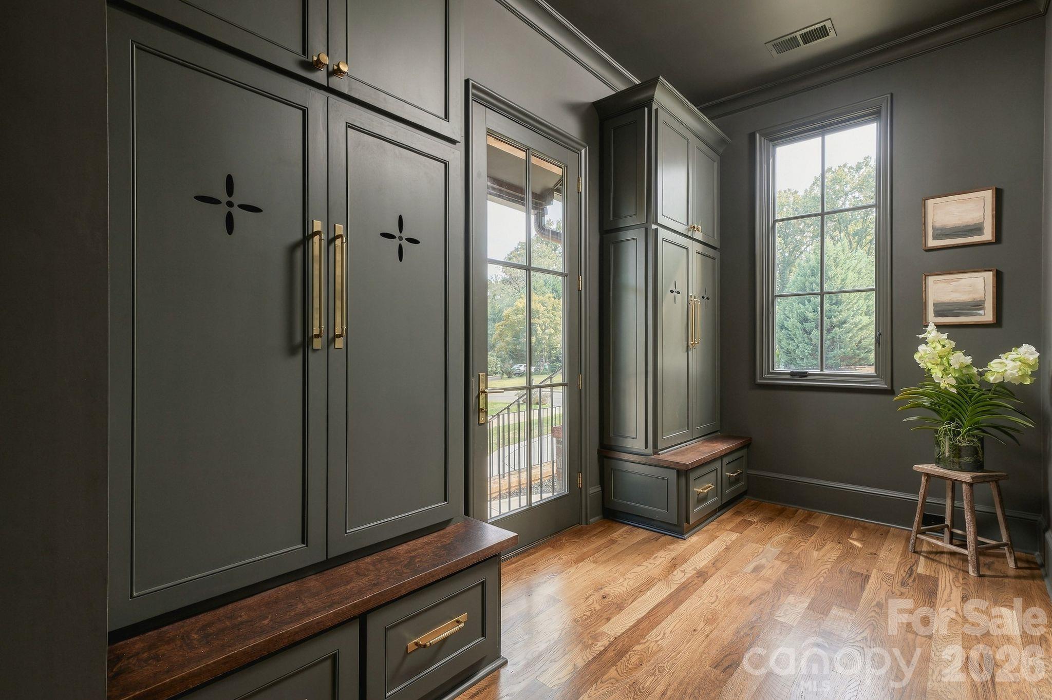 122 Lansdowne Road Charlotte, NC 28270 - Photo 26 of 44 Gallery Image 26