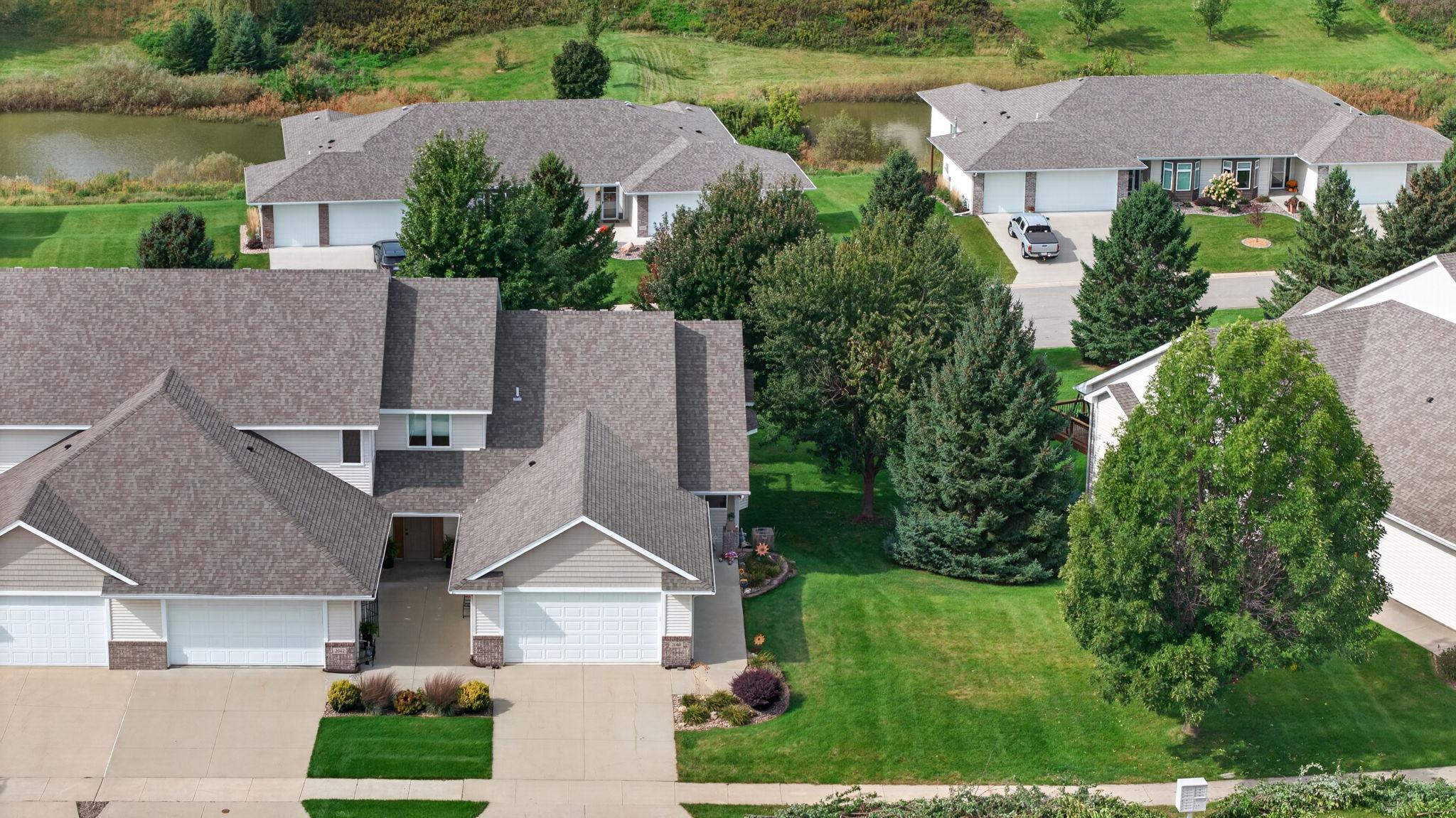 2048 Crimson Ridge Drive Northwest Rochester, MN 55901 - Photo 2 of 39 Gallery Image 2