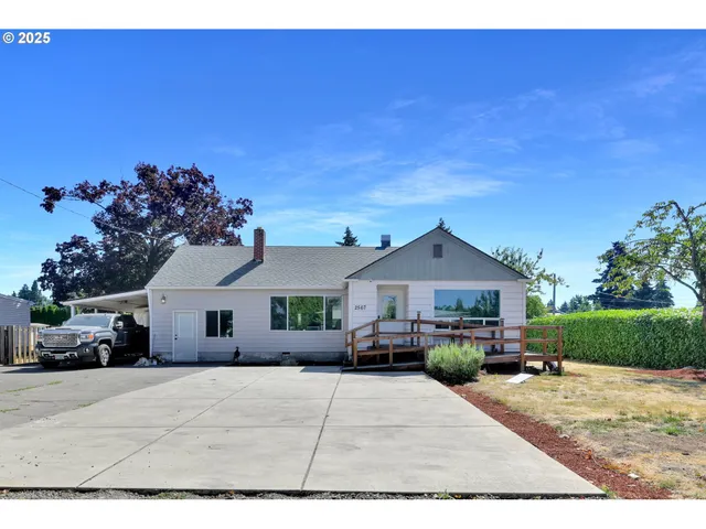 $450,000 | 2567 Game Farm Road, Springfield, OR 97477