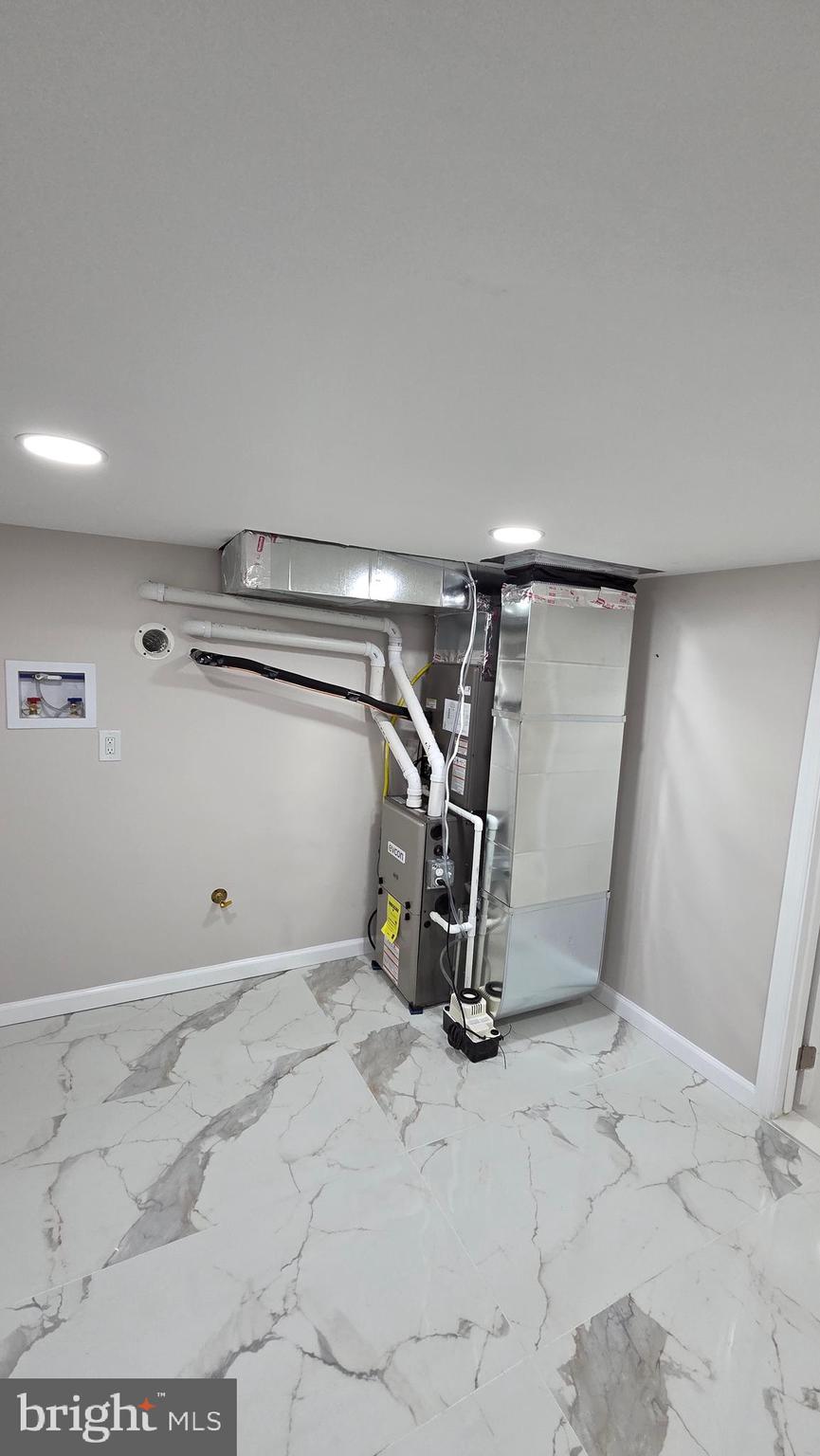 5706 Vandike Street Philadelphia, PA 19135 - Photo 28 of 32 a view of a garage