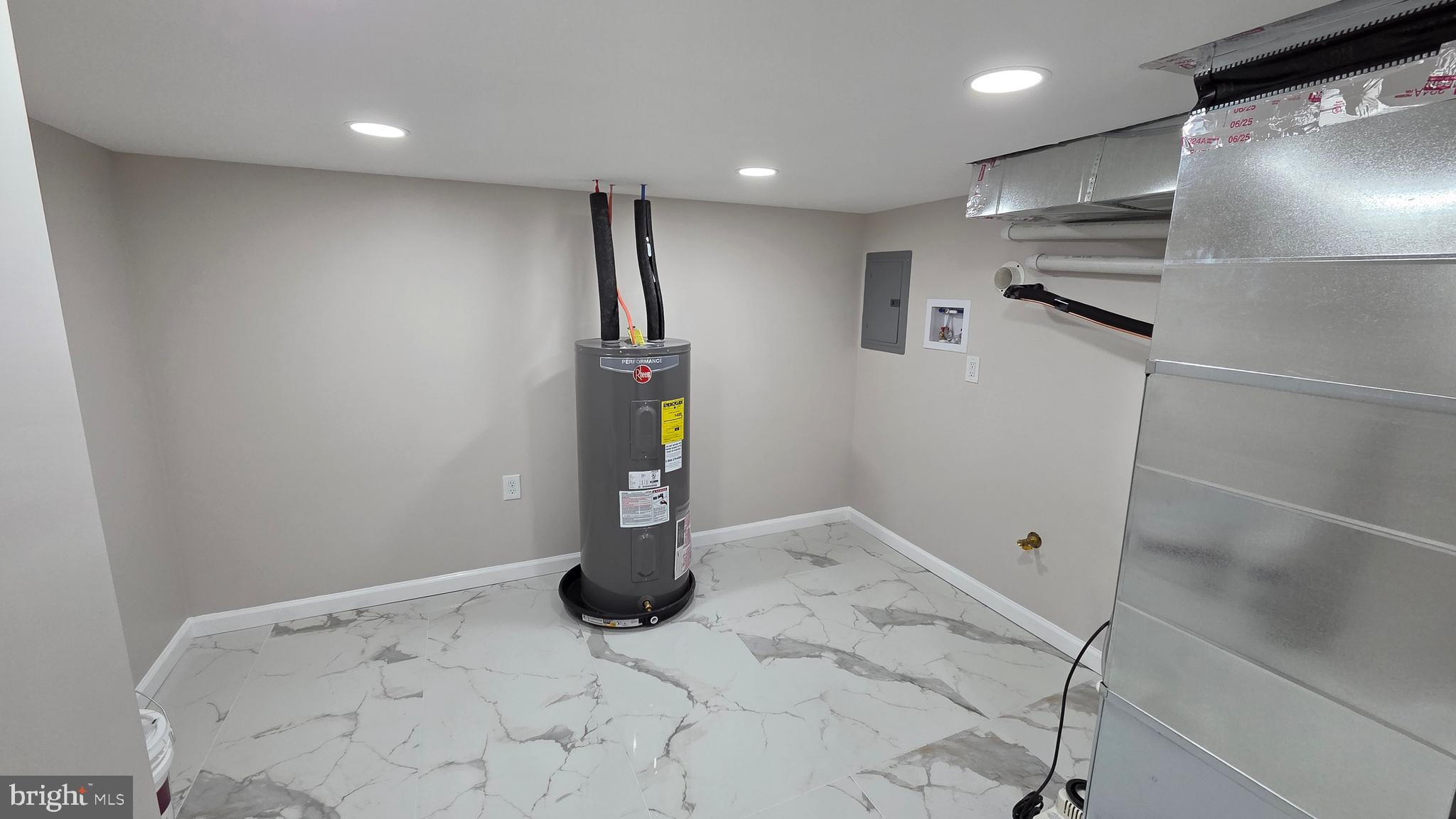 5706 Vandike Street Philadelphia, PA 19135 - Photo 29 of 32 a view of utility room