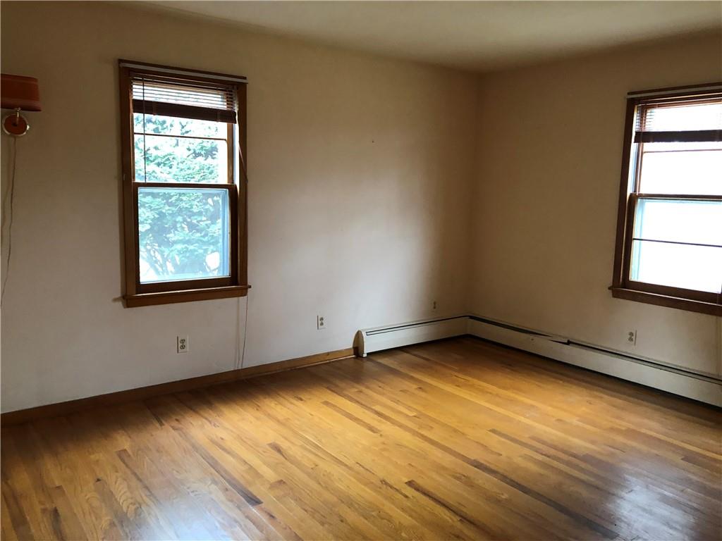 1096 Silver Lane McKees Rocks, PA 15136 - Photo 10 of 18