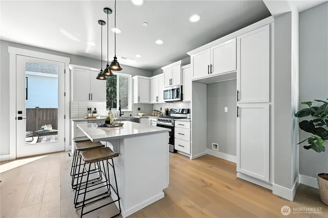 $989,950 | 201 156th Place Southwest, Unit MG 13, Lynnwood, WA 98087