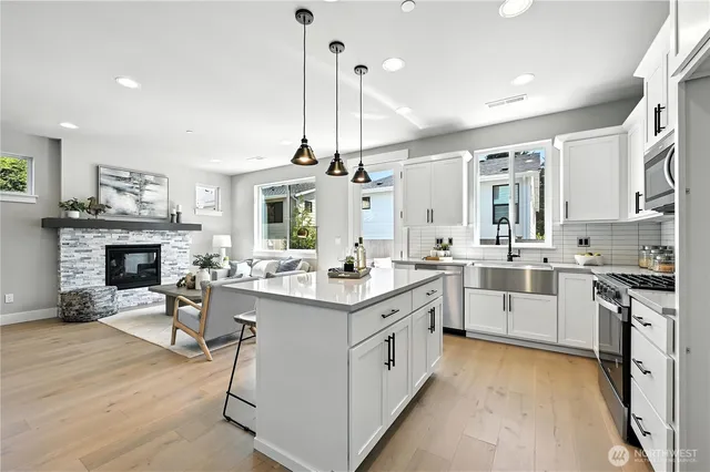 $989,950 | 201 156th Place Southwest, Unit MG 13, Lynnwood, WA 98087