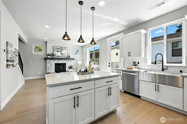 $989,950 | 201 156th Place Southwest, Unit MG 13, Lynnwood, WA 98087