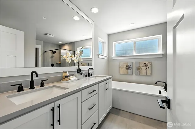 $989,950 | 201 156th Place Southwest, Unit MG 13, Lynnwood, WA 98087