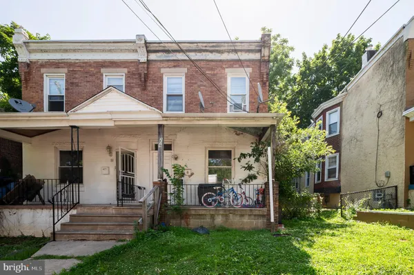 $240,000 | 209 North 2nd Street, Darby, PA 19023
