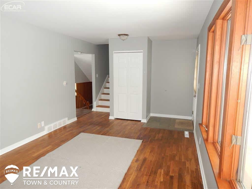 6365 Kelly Road Flushing, MI 48433 - Photo 7 of 29