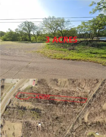 a view of a small yard