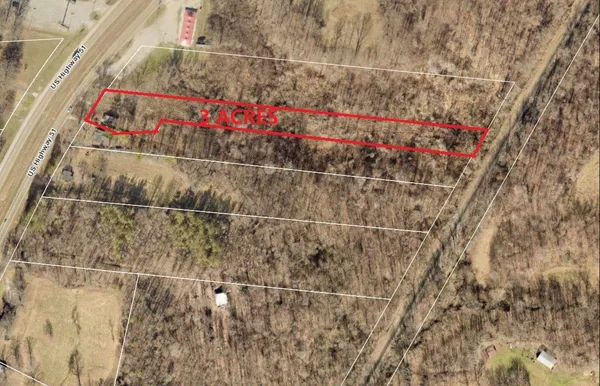 a view of entryway with flowers