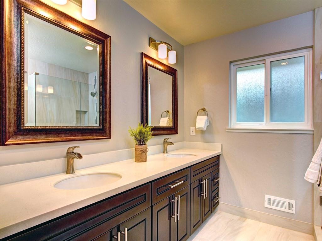 20560 Leonard Road Saratoga, CA 95070 - Photo 15 of 22 Gallery Image 15