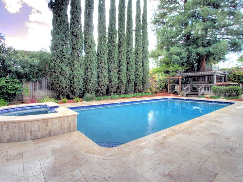20560 Leonard Road Saratoga, CA 95070 - Photo 20 of 22 Gallery Image 20