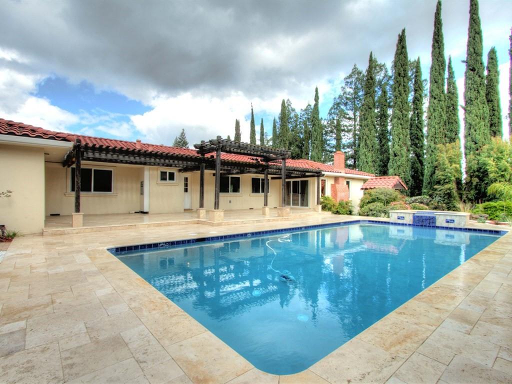 20560 Leonard Road Saratoga, CA 95070 - Photo 21 of 22 Gallery Image 21