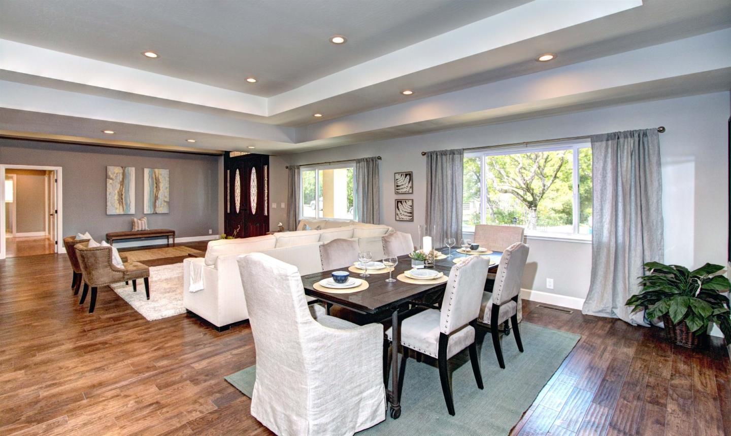 20560 Leonard Road Saratoga, CA 95070 - Photo 6 of 22 Gallery Image 6
