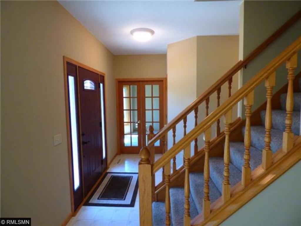6191 Falcon Ridge Trail Apple Valley, MN 55124 - Photo 2 of 24 Gallery Image 2