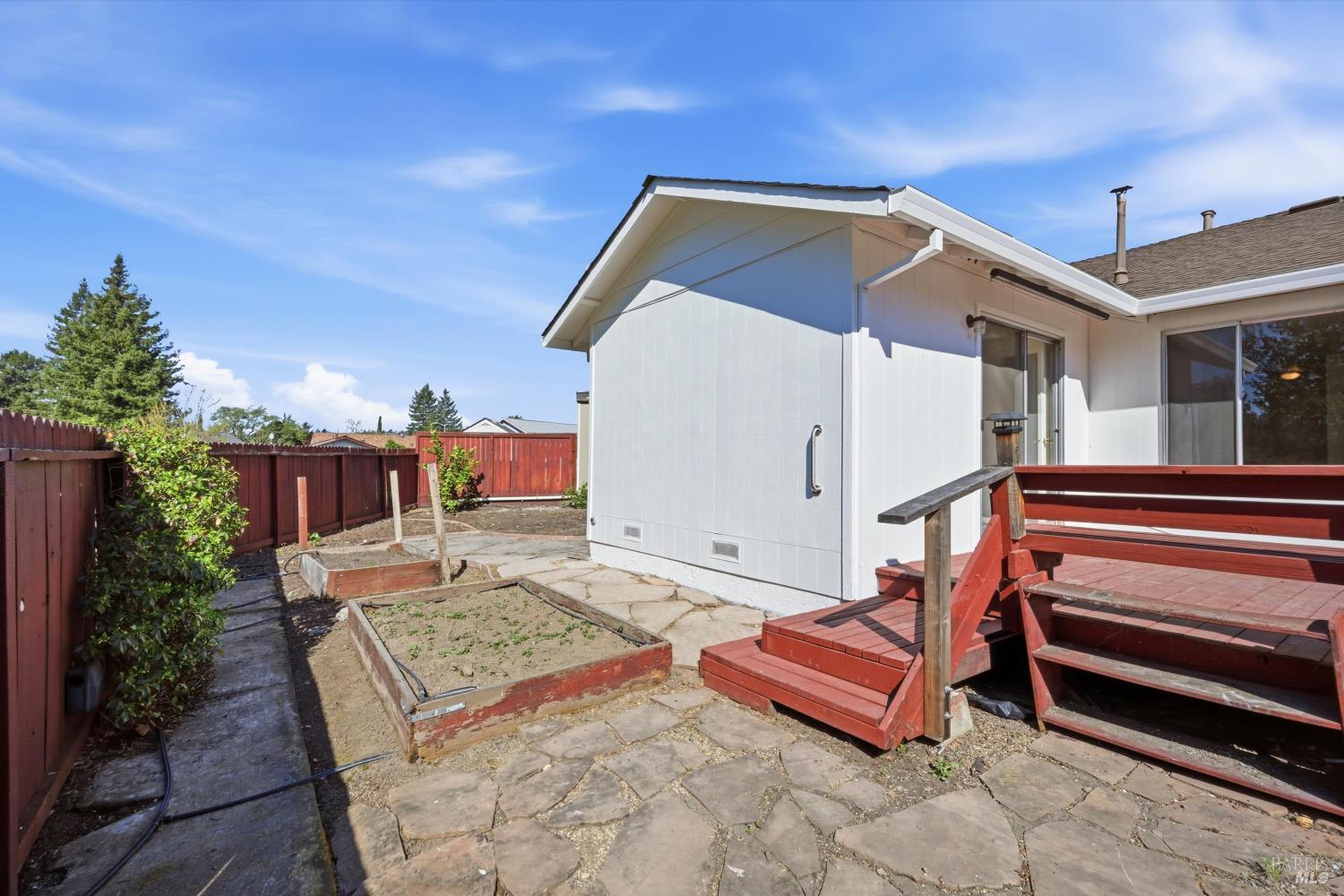 405 Korbel Place Santa Rosa, CA 95409 - Photo 23 of 26