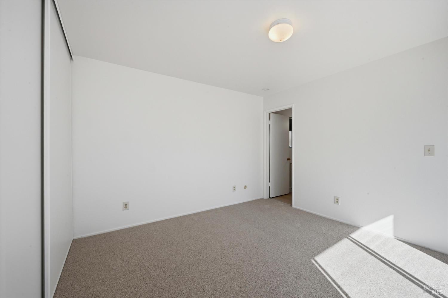 405 Korbel Place Santa Rosa, CA 95409 - Photo 7 of 26