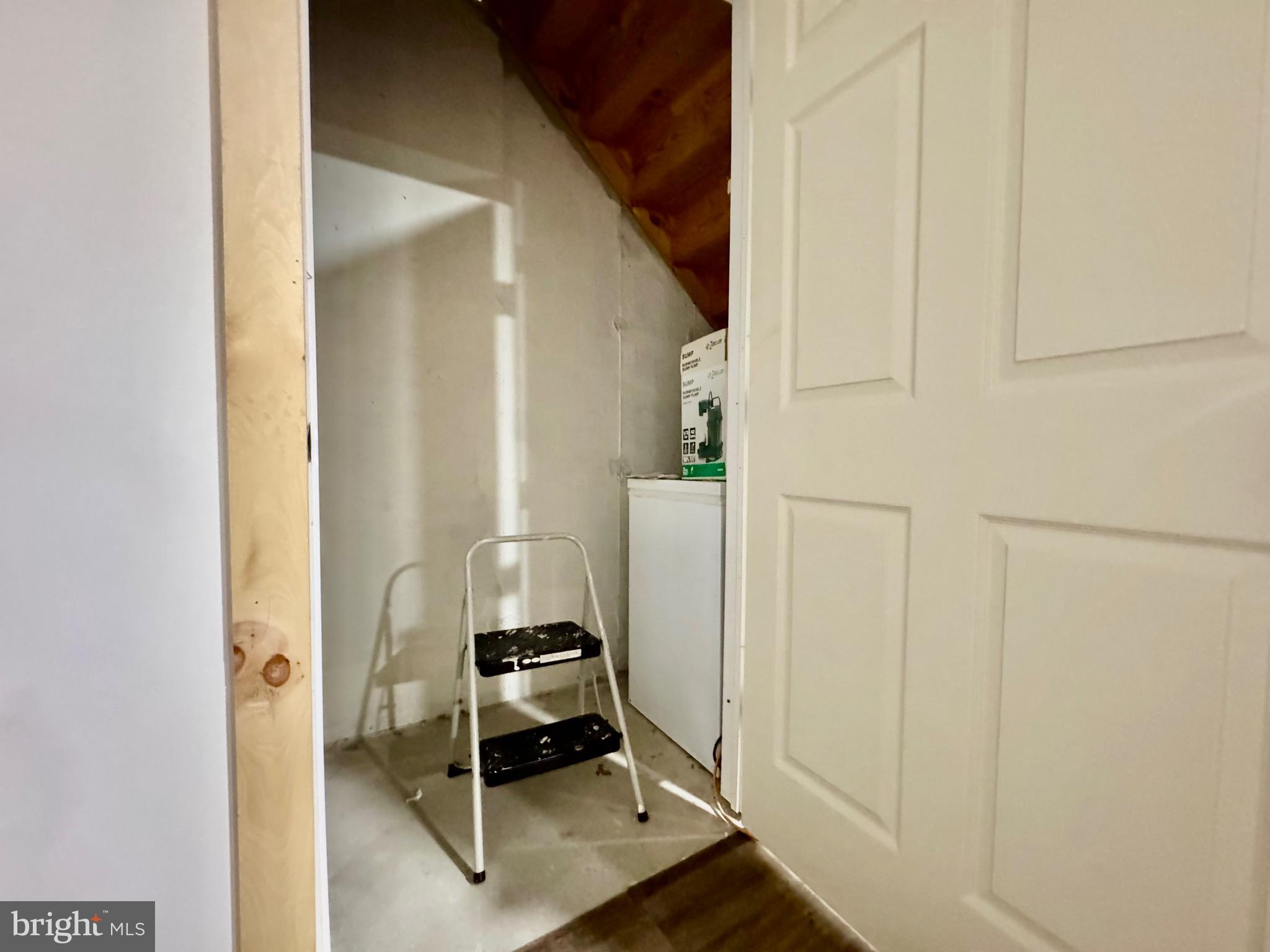 35 Coachman Drive Rising Sun, MD 21911 - Photo 48 of 58 a view of a hallway with a room
