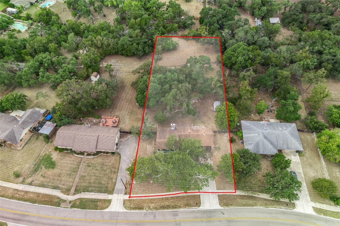 8806 El Rey Boulevard Austin, TX 78737 - Photo 21 of 35 View of property location with property boundaries highlighted