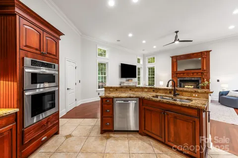 $869,999 | 7919 Glen Abbey Circle, Stanley, NC 28164