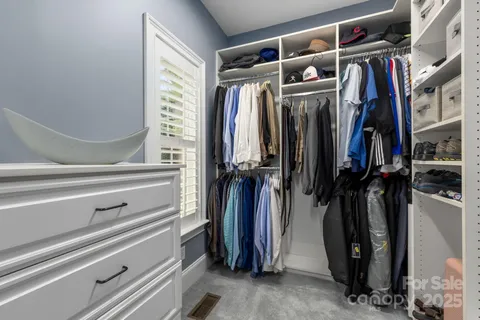 $869,999 | 7919 Glen Abbey Circle, Stanley, NC 28164