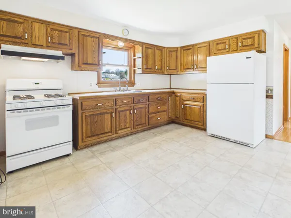 $235,000 | 1483 Linton Terrace, York, PA 17408