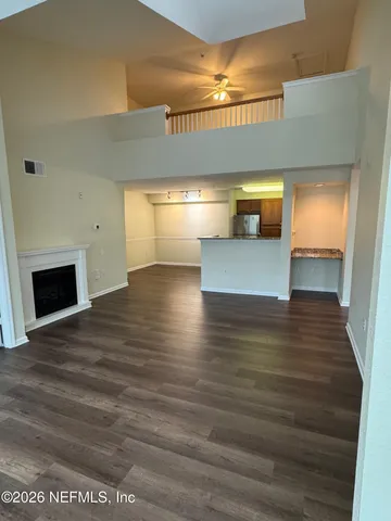 $1,700 | 8550 Touchton Road, Unit 1727, Jacksonville, FL 32216